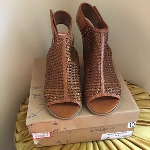 Indigo Rd. sandal